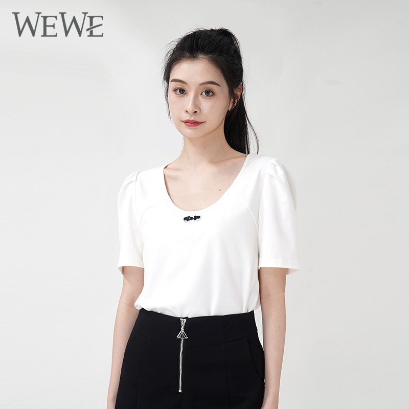 WEWE/唯唯 夏季新品成熟低领绳扣装饰纯色T恤1